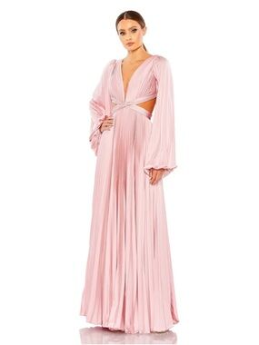Mac Duggal 26737 Pink Long Sleeve Pleated Charmeuse Cut Out Gown Size 6 NWT